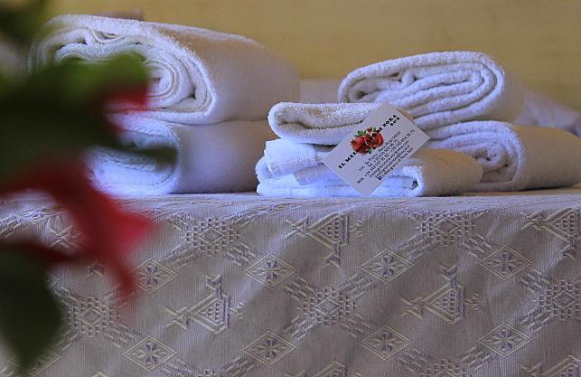 Il Melograno Di Nora Bed & Breakfast Пула Екстериор снимка